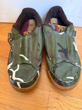 L.A.M.B. Women's Camo Green Slip-On Sneakers